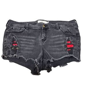 Torrid Black Rose Embroidered Shorts Plus Size 18 Distressed Stretch Raw Hem